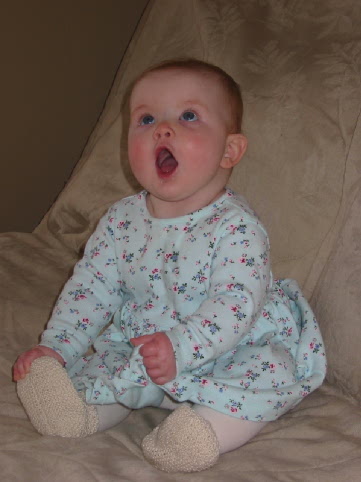 At 6 1/2 months - Jane Singing
